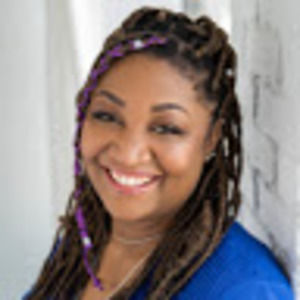 Meet your Posher, Valayia